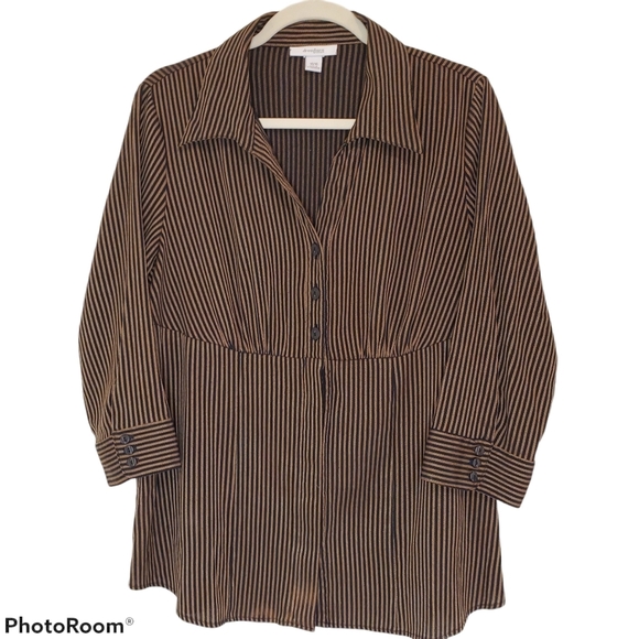 dressbarn Plus Size 3/4 Sleeve Collared Loose Fitting Top - Black and Gold 211 - Picture 1 of 7